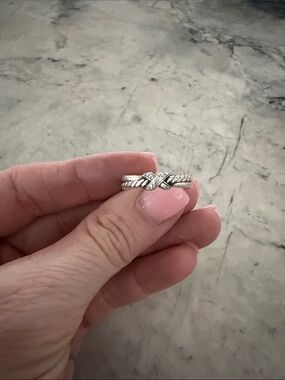 David Yurman Petite X ring, pave diamonds size 6